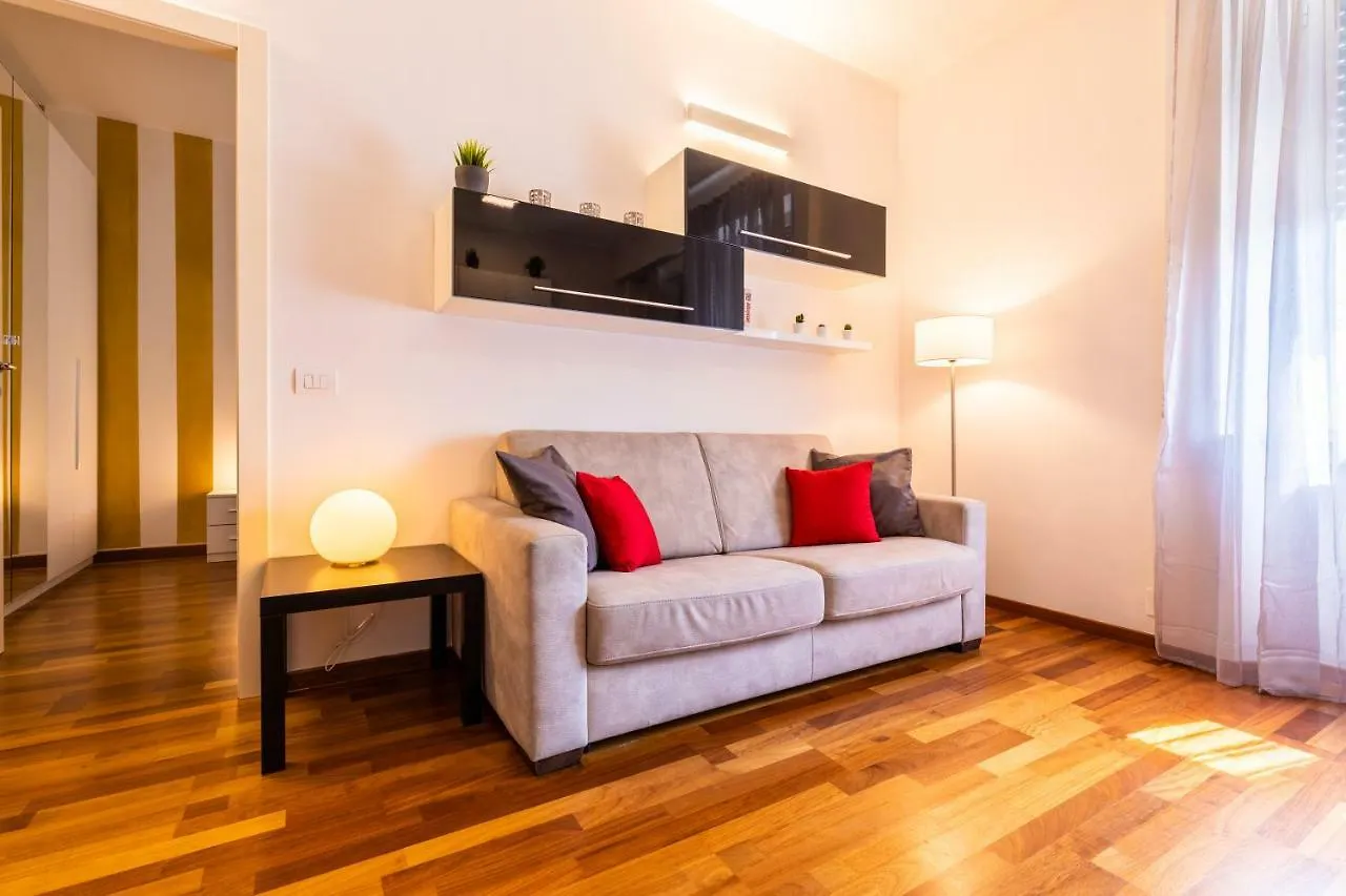 Golden House Milano Apartment
