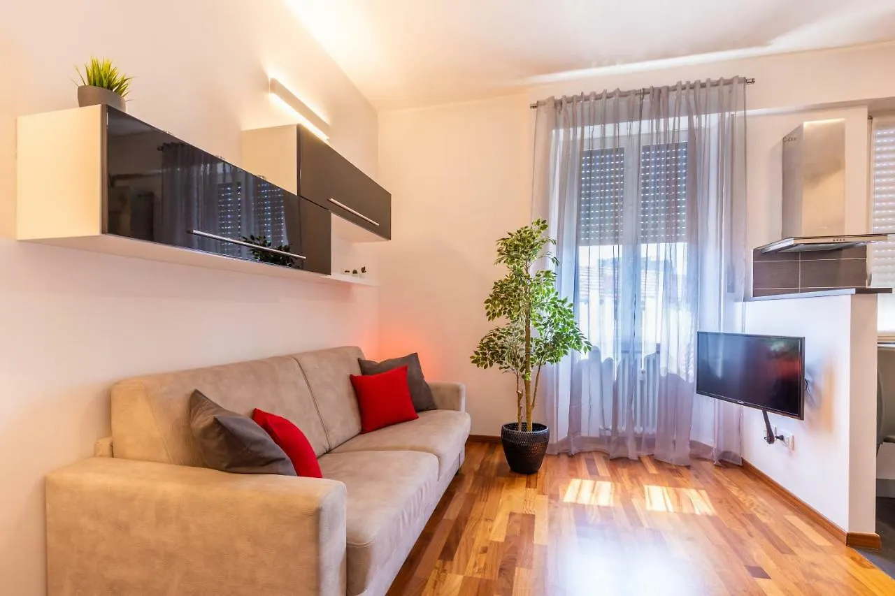 Golden House Milano Apartment Italy